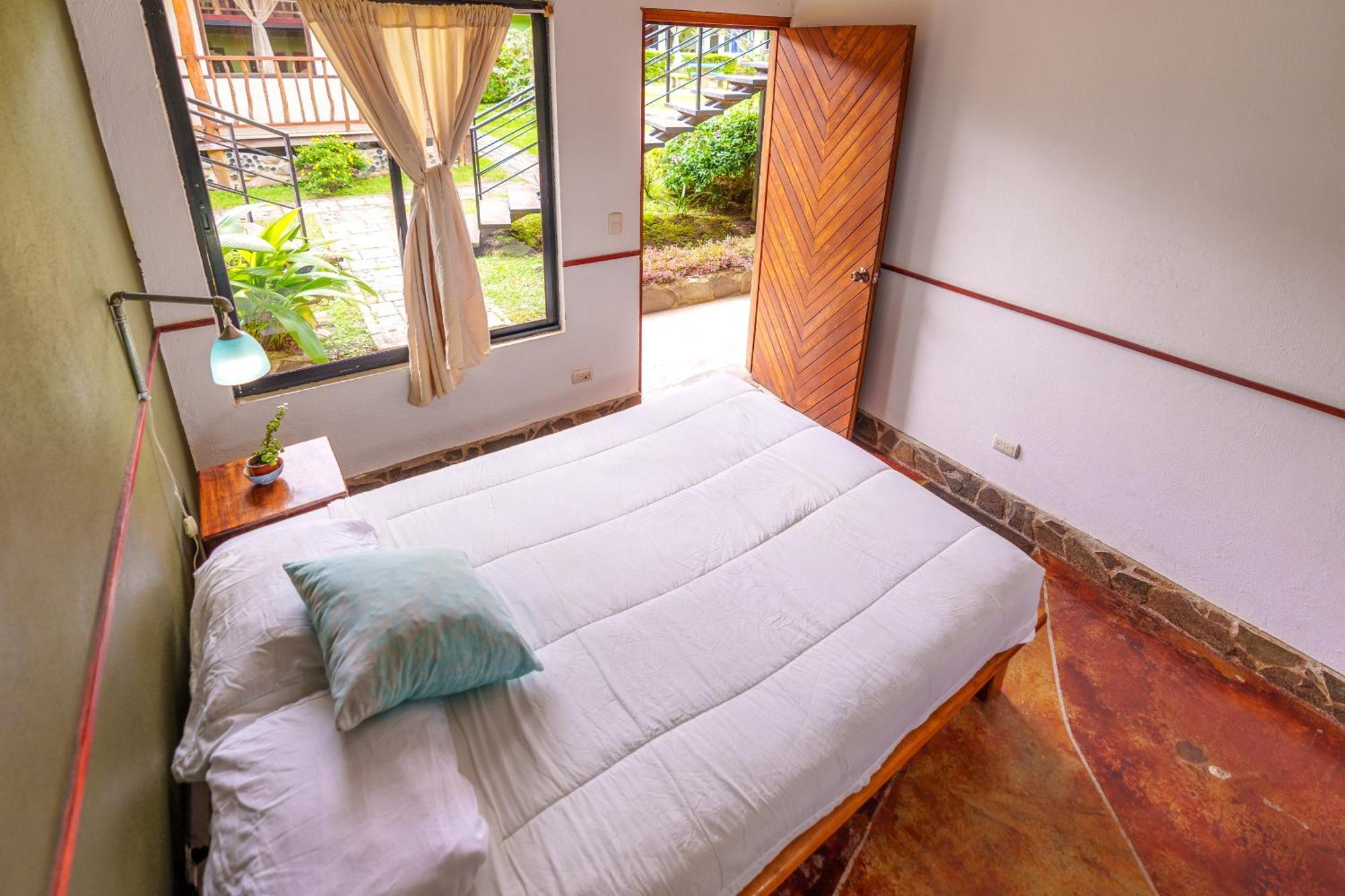 Pension Santa Elena Monteverde Exterior foto